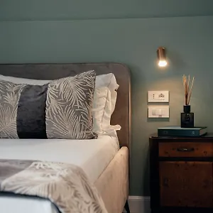 Naman Hotellerie - Monti Guest house