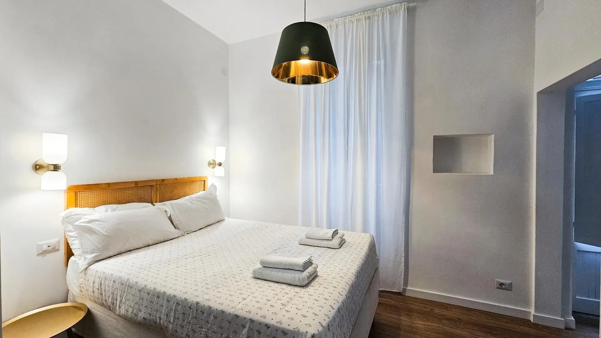 Roman Forum Rooms Guest house